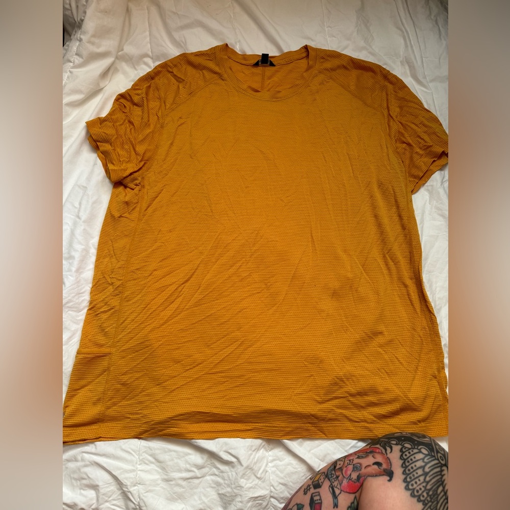 allbirds Men's Golden Short Sleeve Tee
